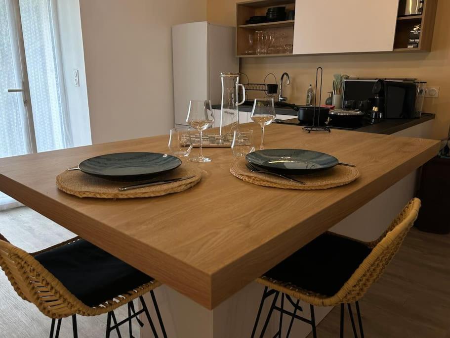 Appartement Moderne Avec Jardin Et Parking วานส์ ภายนอก รูปภาพ